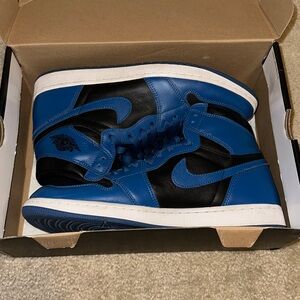Jordan 1’s High “Marina Blue’s” Black/Marine Blue/White Men’s 13